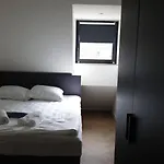 Luxeliving-Studio J